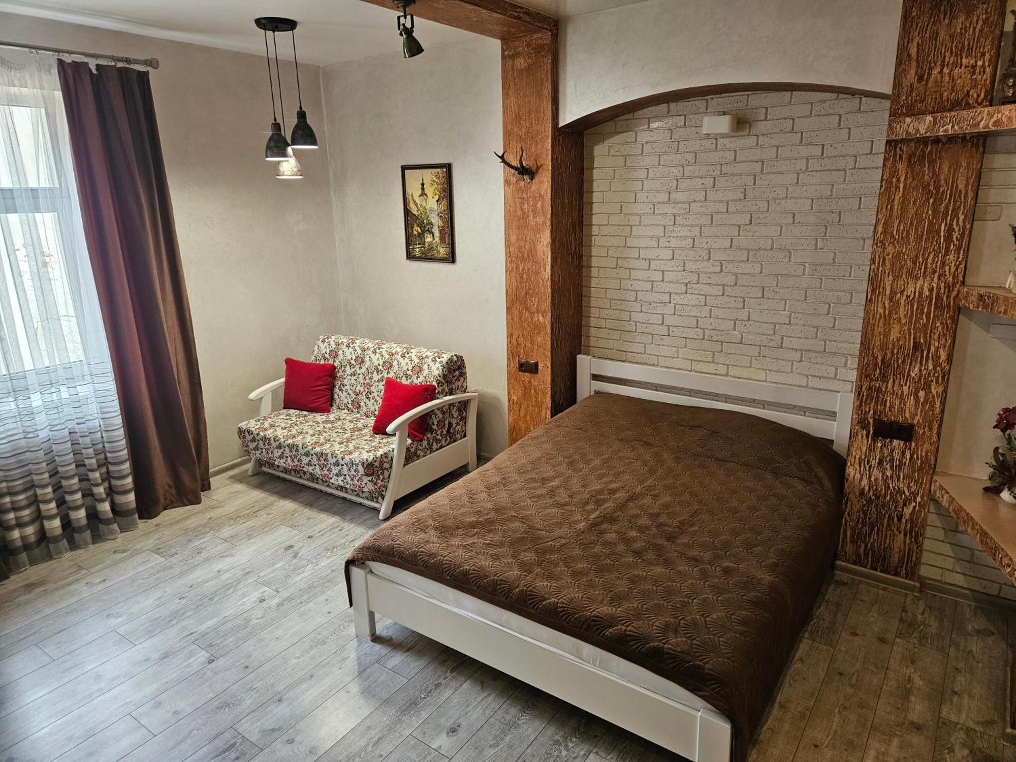 Apartment On Horodotska Street Λβιβ Εξωτερικό φωτογραφία